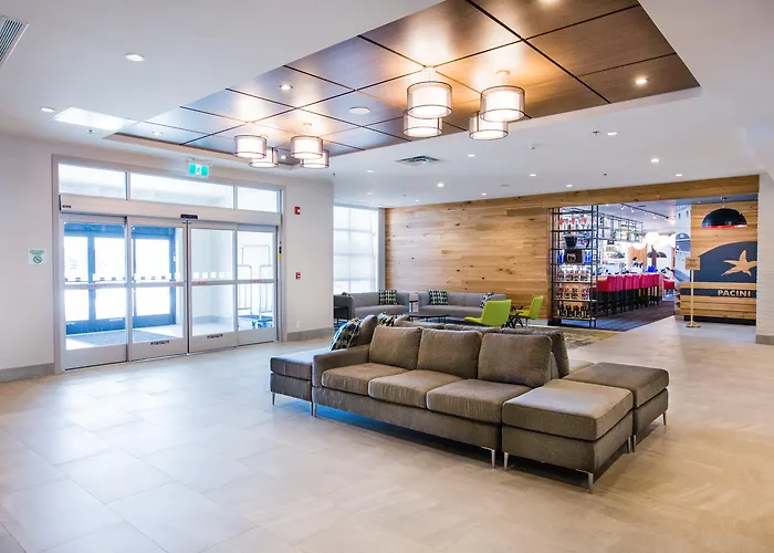 Holiday Inn Hotel & Suites Calgary South - Conference Ctr By Ihg